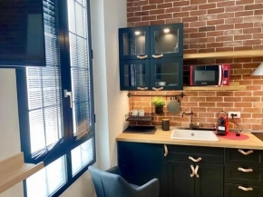 Cristel - Design Moderno e Posizione Imbattibile nel Cuore di Firenze